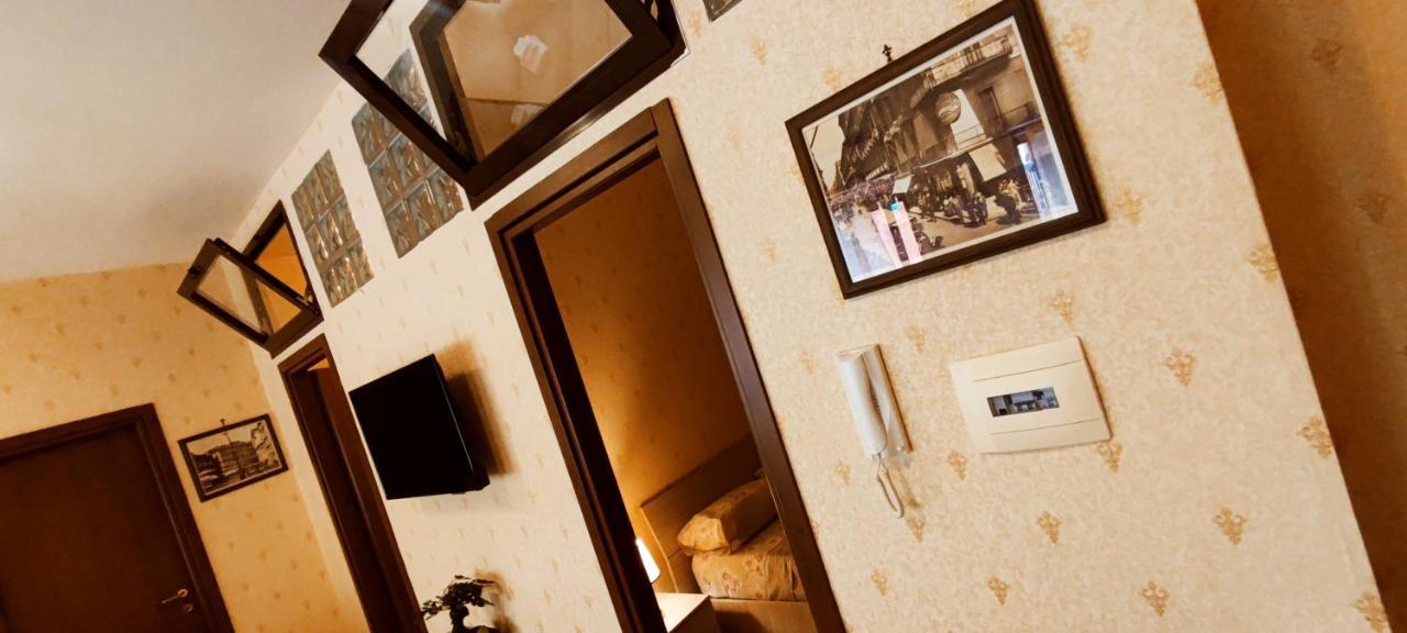 Casa Dinastia Borbone - Centro Storico Apartment *